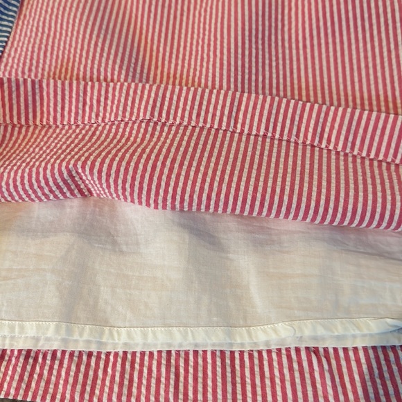 EUC Vineyard Vines seersucker skirt - Picture 5 of 8